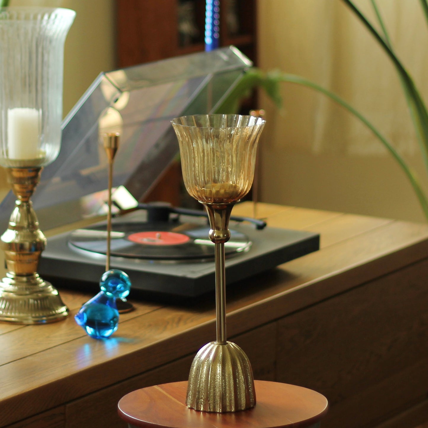 Amber Ribbed Tulip Glass Candle Holder with Gold Stand (Upside-down Tulip Base)