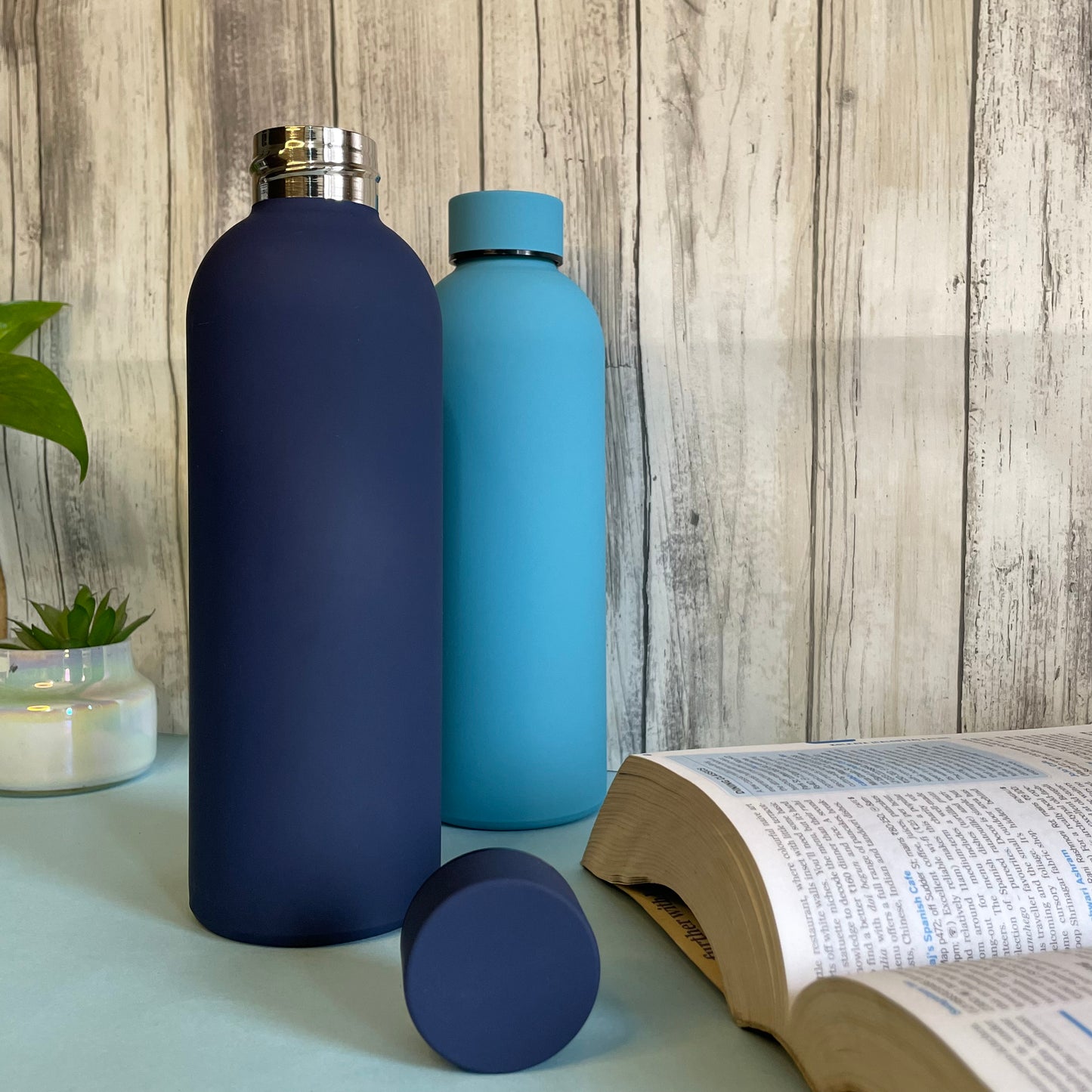 Insulated Stainless Steel Vacuum Flask 550ml | Hot and Cold Water Bottle | Leak-Proof Lids for Office, Gym, Travel and School | Silicone Coating | BPA Free & Non Toxic