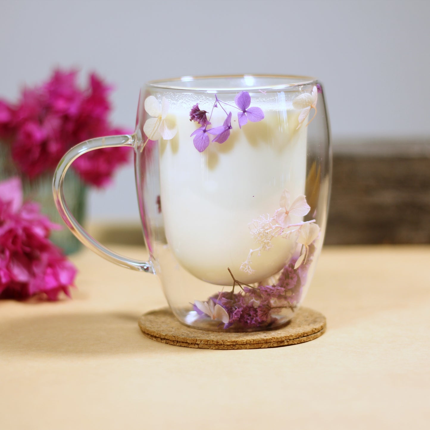 Double-Walled Glass Coffee Cup with Preserved Floating Flowers | Aesthetic Tea & Coffee Mug