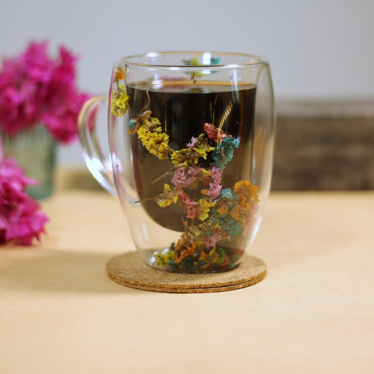 Double-Walled Glass Coffee Cup with Preserved Floating Flowers | Aesthetic Tea & Coffee Mug