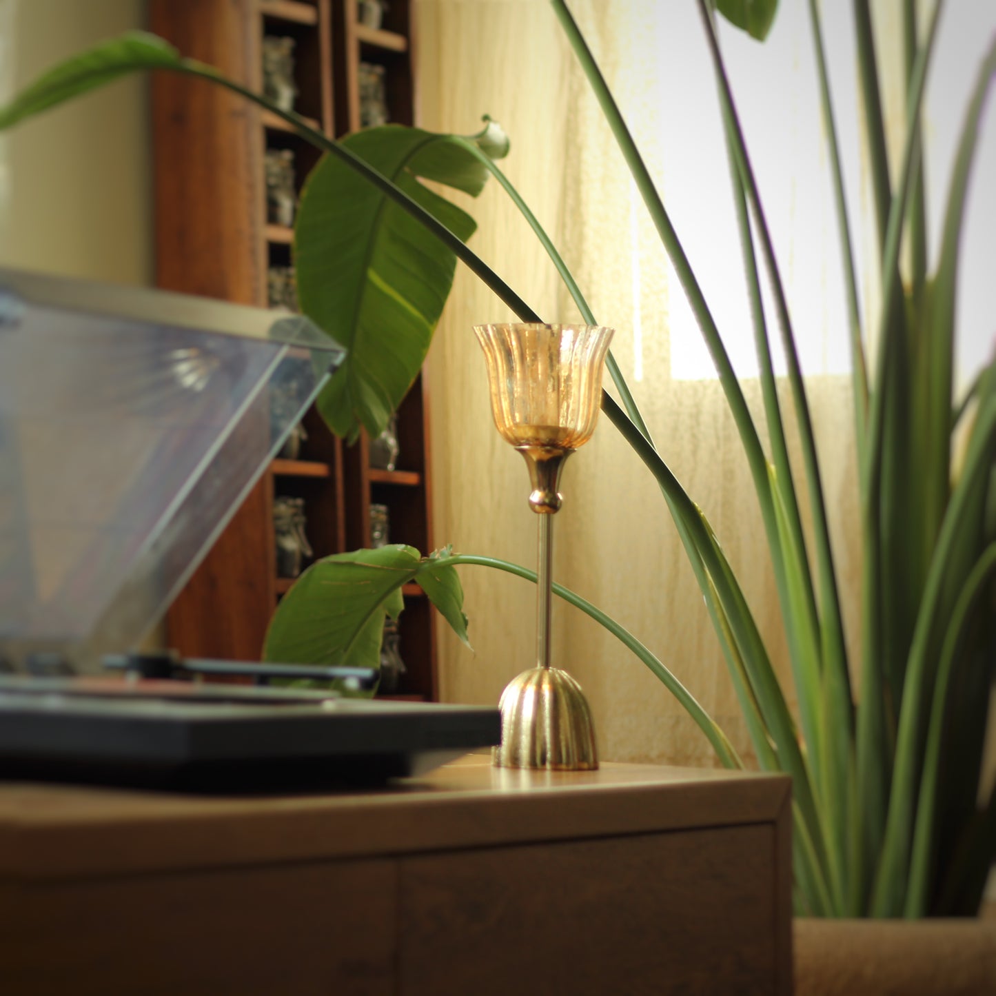 Amber Ribbed Tulip Glass Candle Holder with Gold Stand (Upside-down Tulip Base)