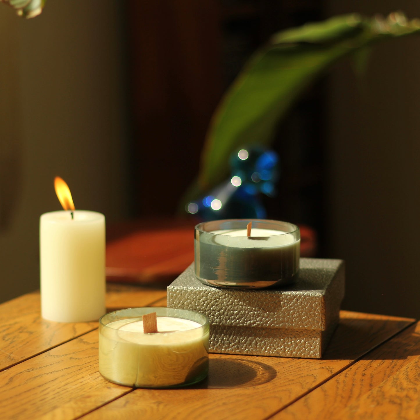 Premium Scented Soy Candle with Wooden Wick For Home Decor | 100% Soy Wax | Glaide Clip-On Design