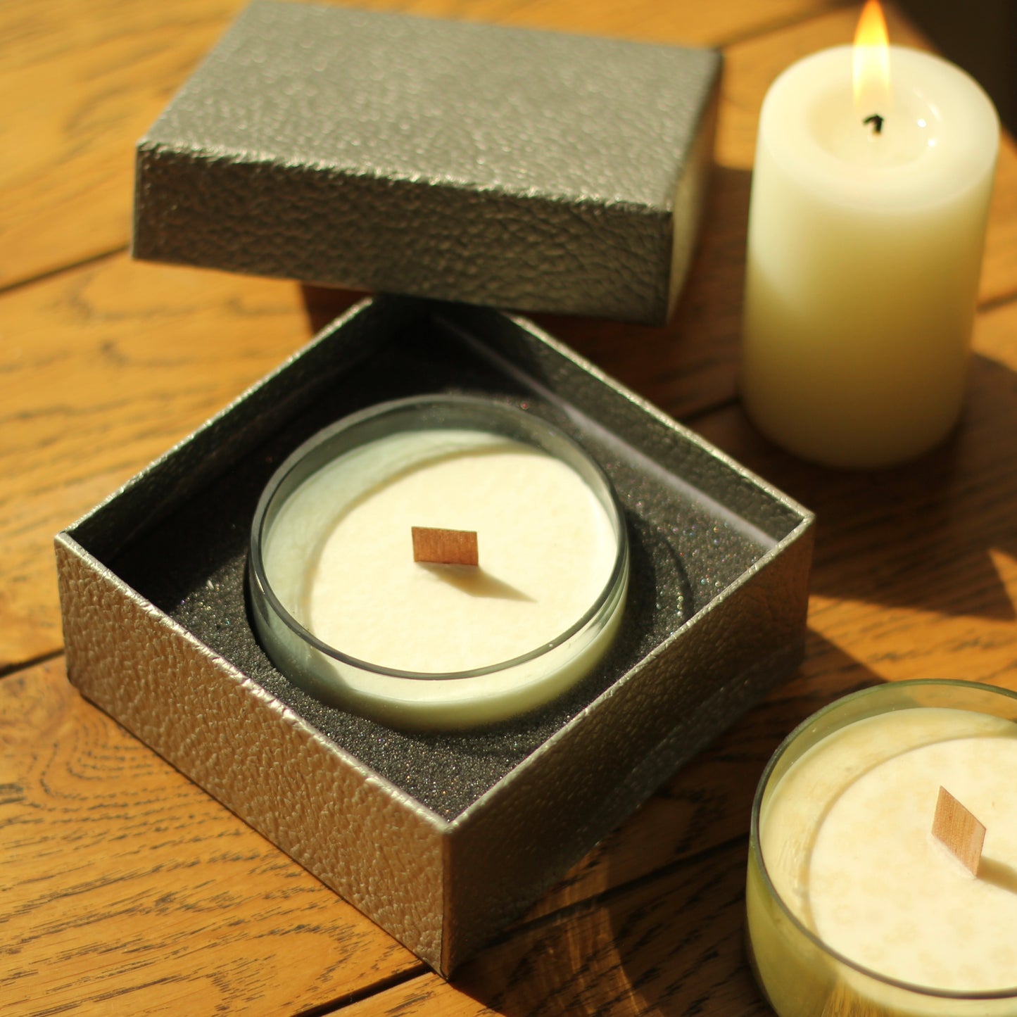 Premium Scented Soy Candle with Wooden Wick For Home Decor | 100% Soy Wax | Glaide Clip-On Design